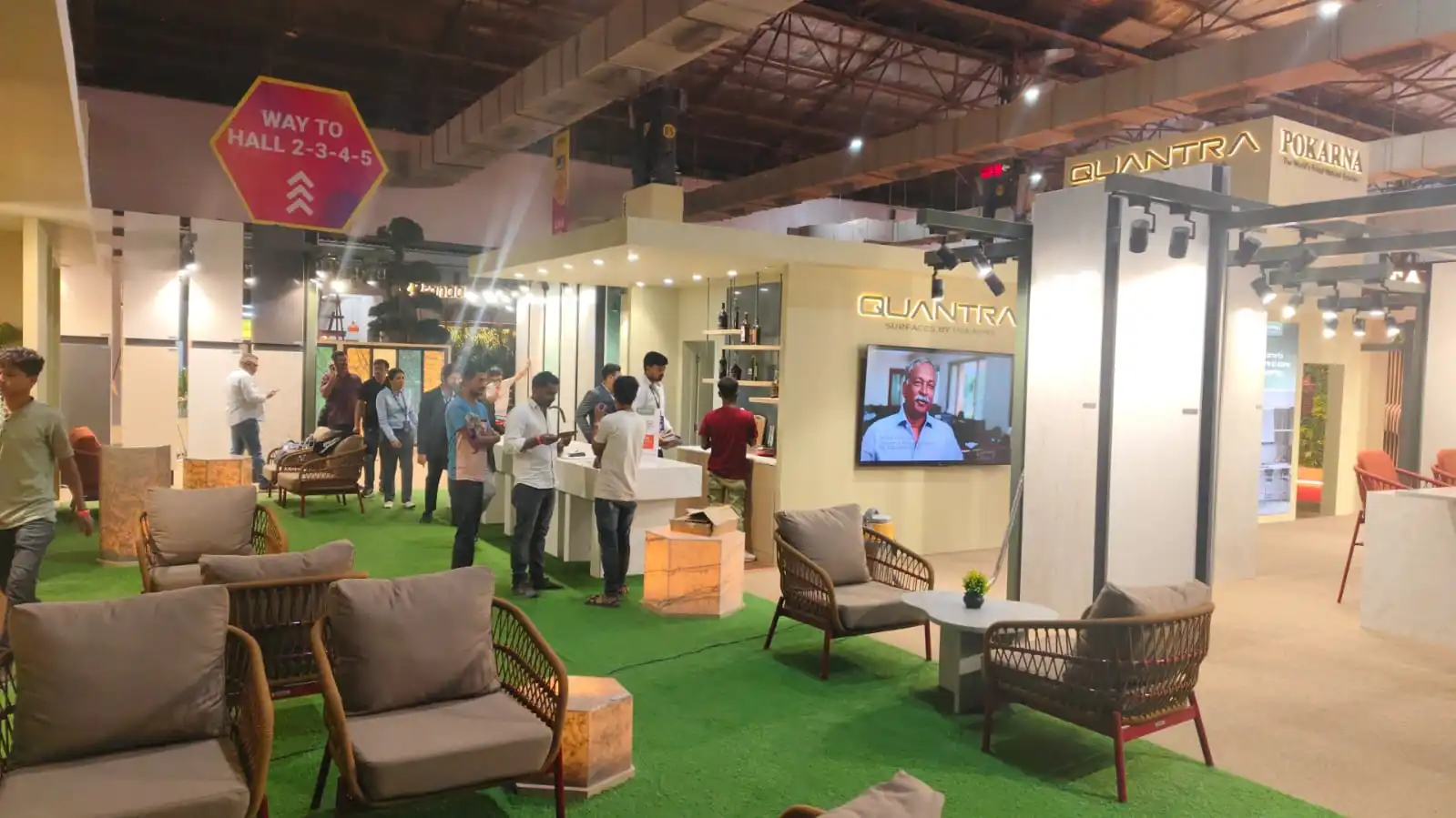 Propshop Exhibition Team