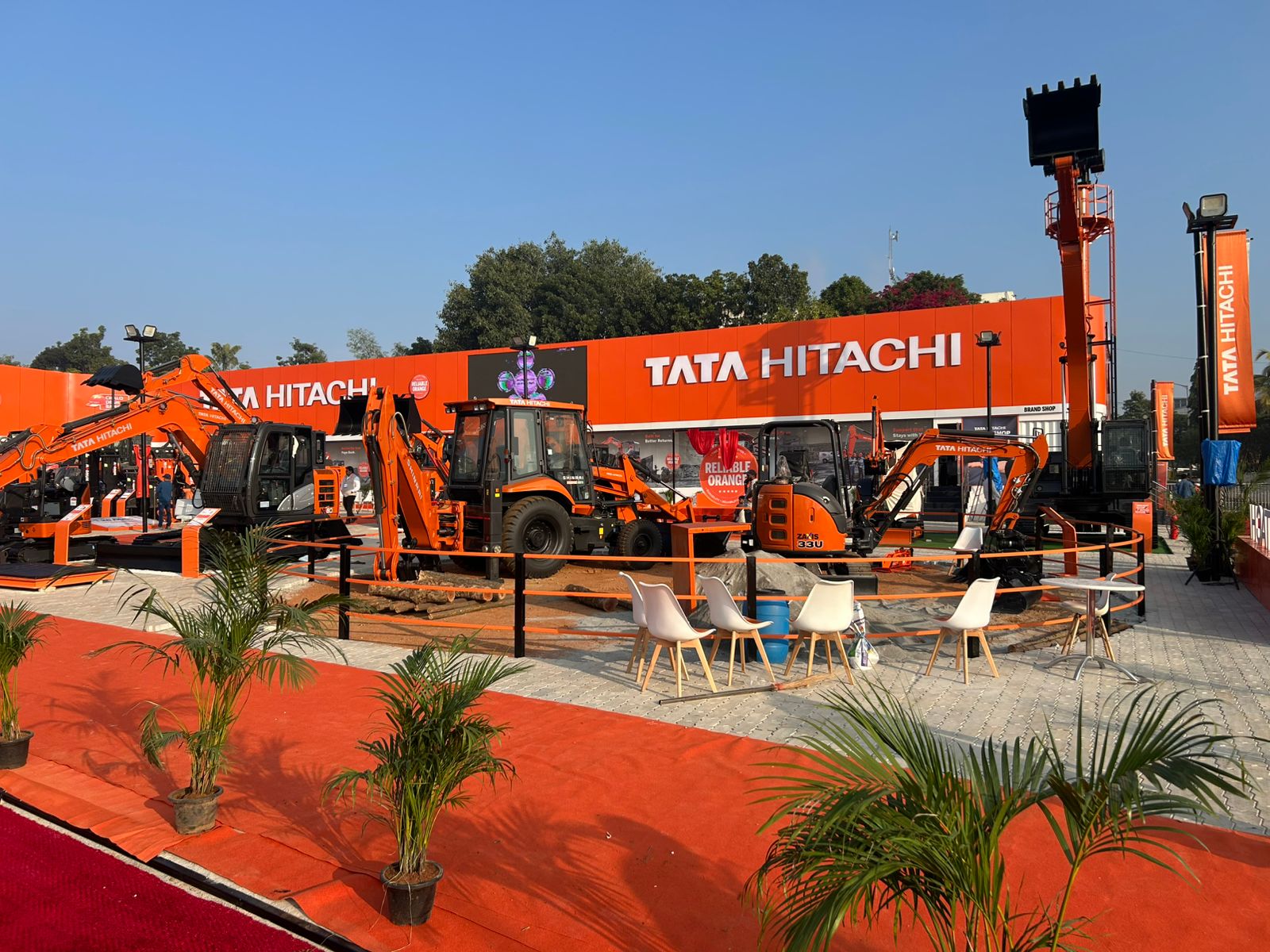 Tata Hitachi Stand Features and Live Demos