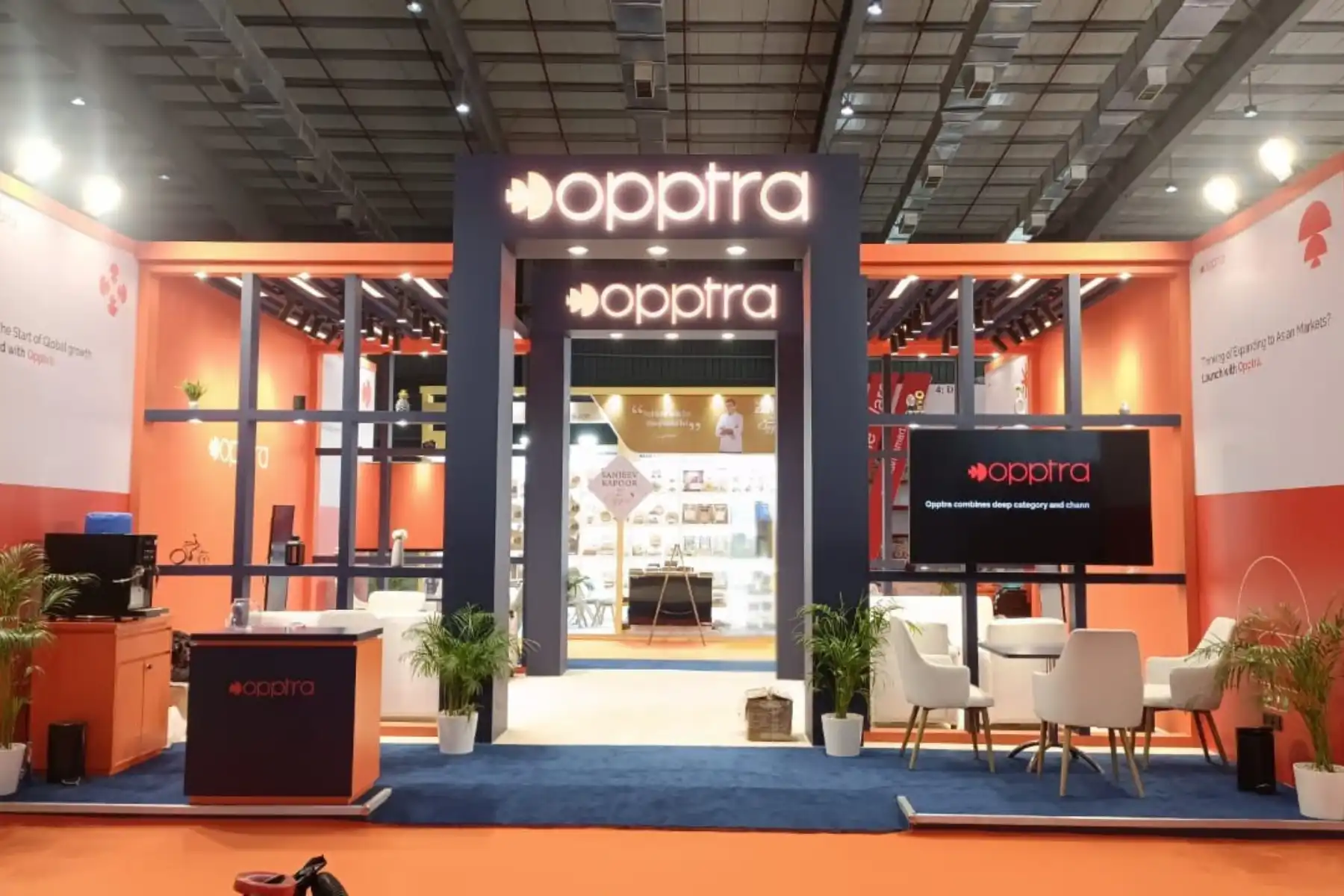 Exhibition Stand at Worldwide Show – Designed by The Propshop