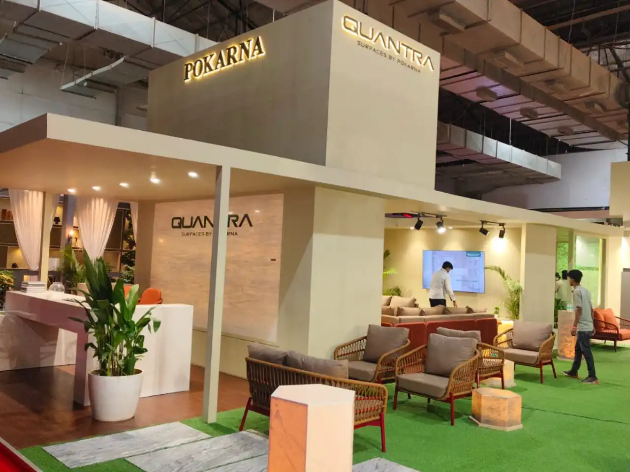 Custom exhibition booth construction