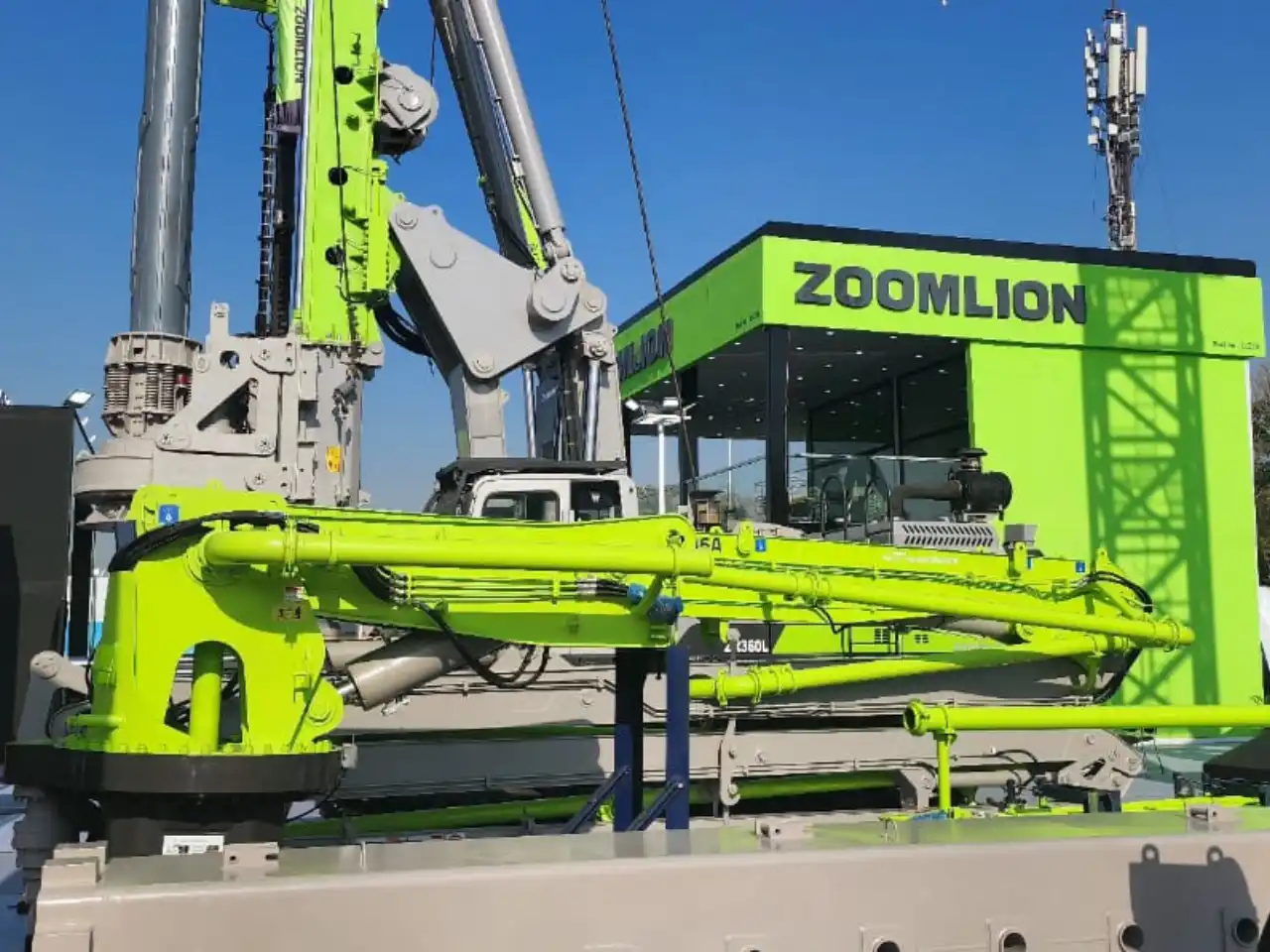 ZOOMLION exhibition stand