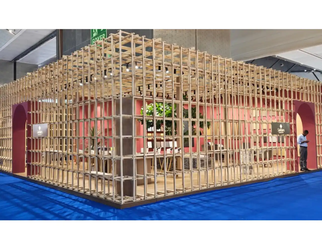 Corner Stall Design 11