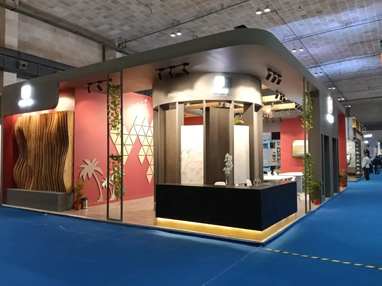 Three Side Open Stall Design 11